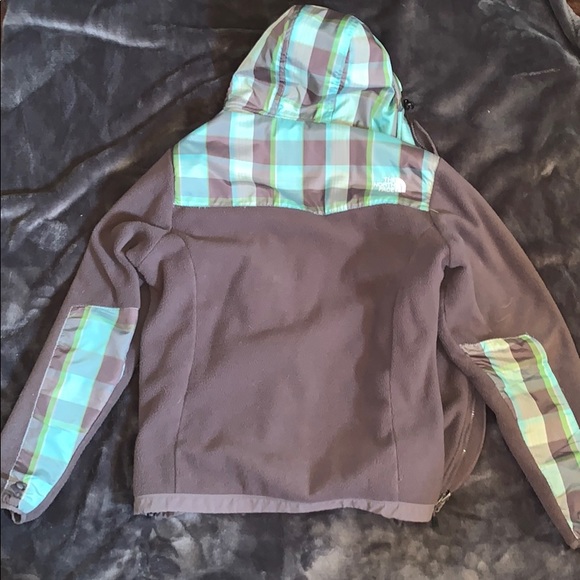 womens north face zip up jacket - Picture 3 of 3